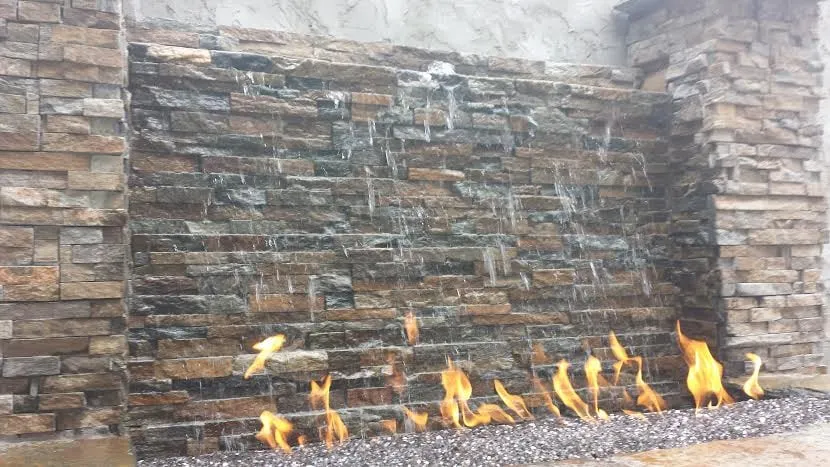 Professional residential landscaping experts serving Kansas City, MO - Kansas City Landscape & Design