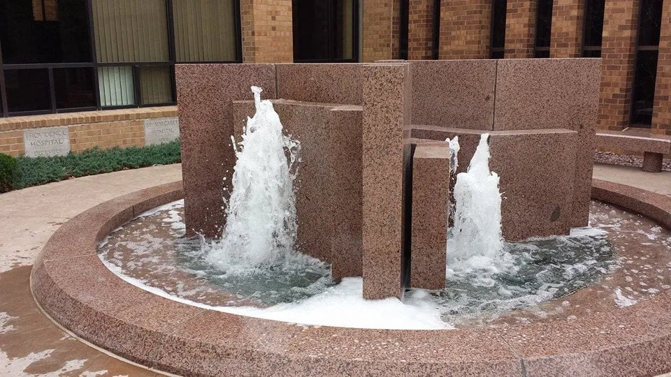 Top-rated garden landscaping for year-round maintenance in Kansas City, MO by Kansas City Landscape & Design