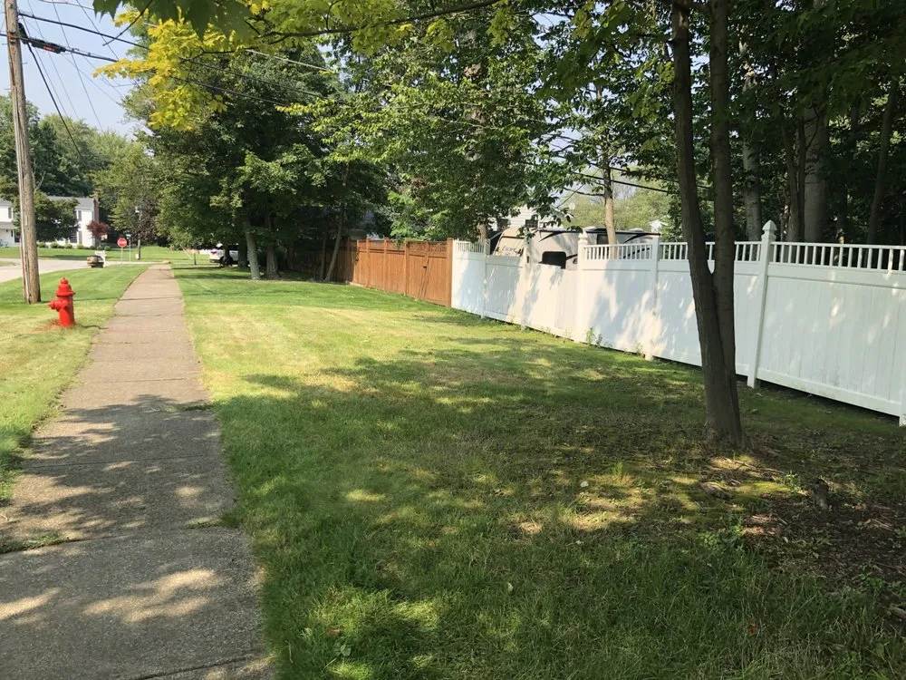 Custom garden landscaping in Cleveland, OH - Kapt'n Kurt's Landscaping