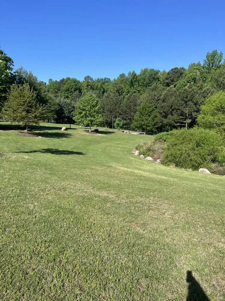 Reliable yard cleanup service for homes across Durham, NC - KAR Lawn care