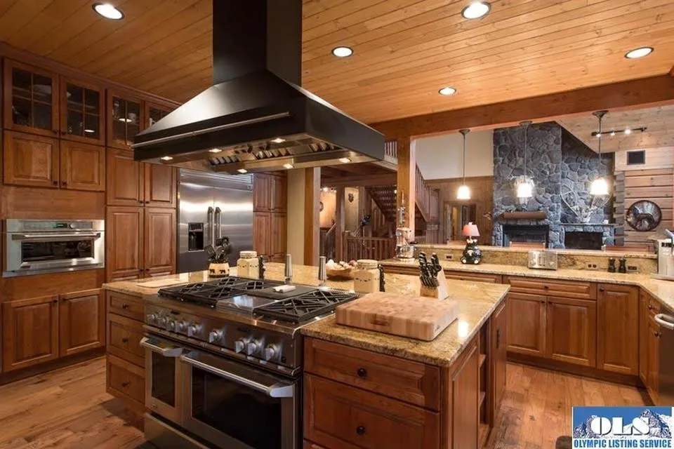 Expert outdoor landscaping experts serving Friday Harbor, WA - Kare Kontracting