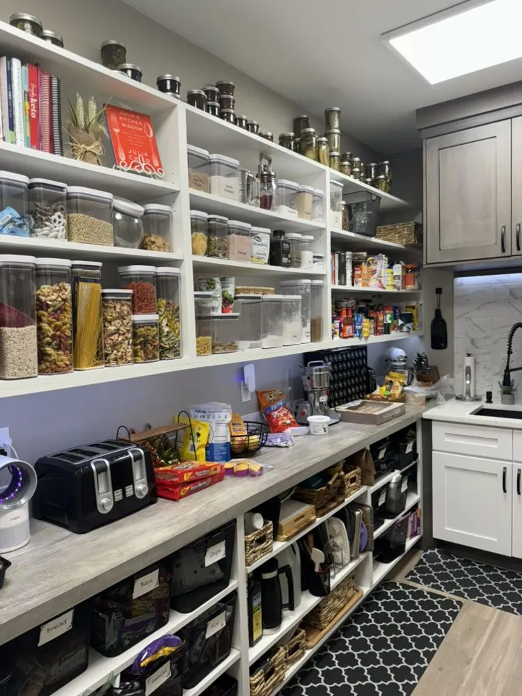 Professional outdoor landscaping in Indianapolis, IN - Kari’s Koncierge Services