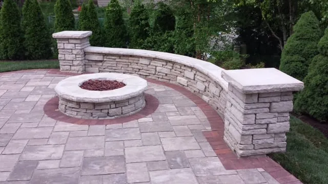 Local lawn mowing service experts serving Palatine, IL - Karlstedt Landscaping Group