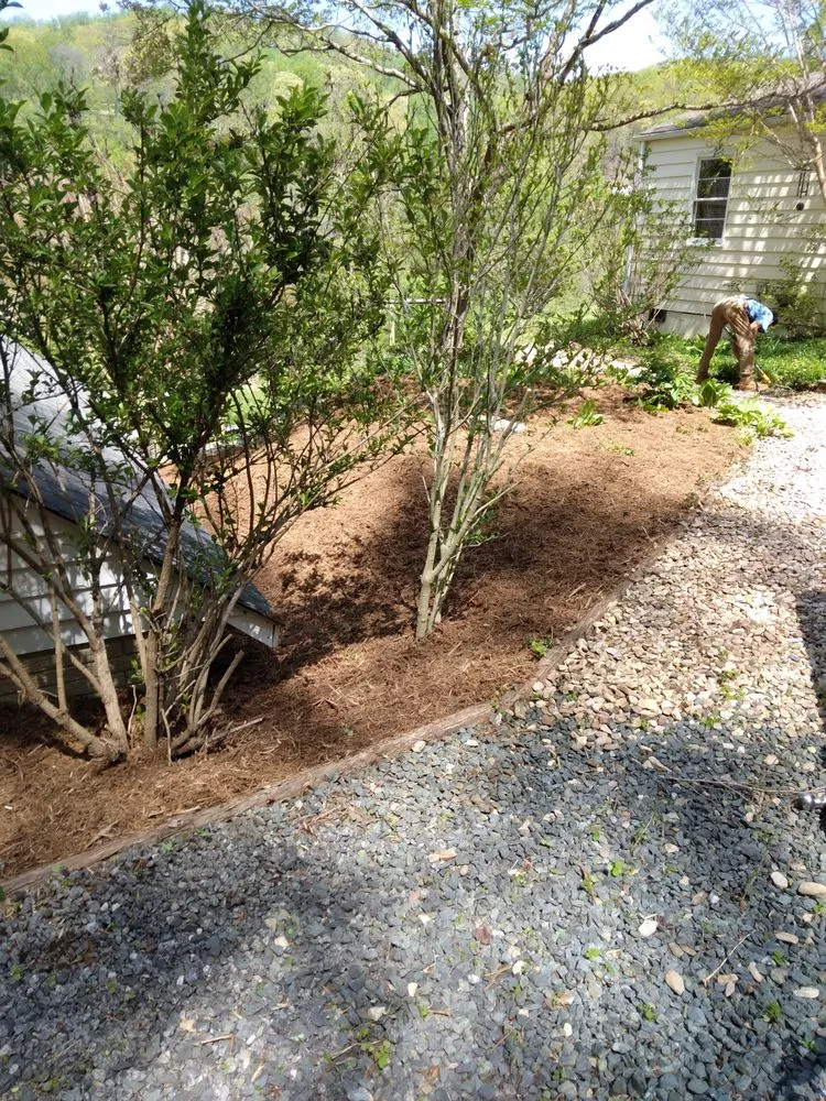 Trusted garden landscaping in Stuarts Draft, VA by Karnes Lawn Services