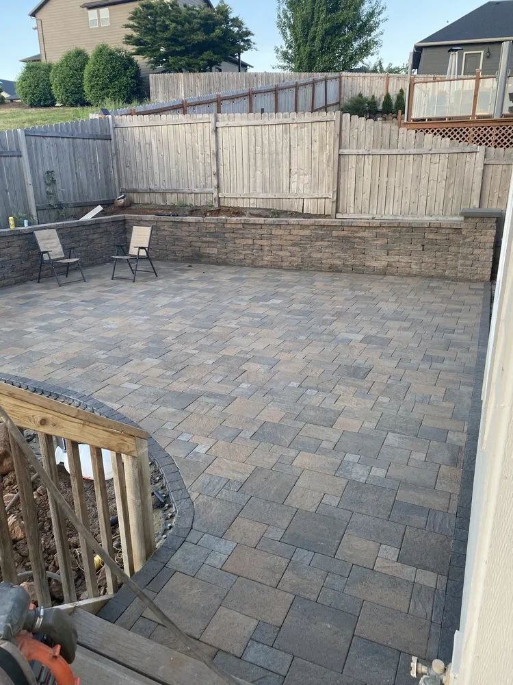 Affordable lawn care service for residential properties across Salem, OR - Karsseboom Landscaping