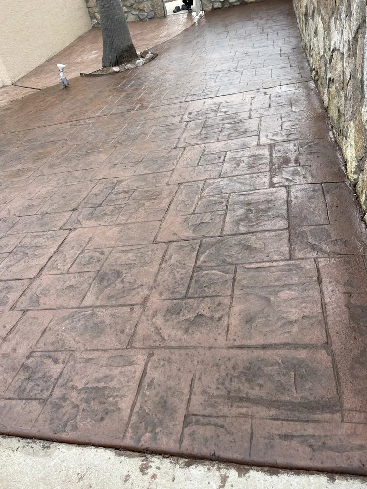 Expert yard maintenance near you in El Paso, TX by Kasa Roofing & Construction