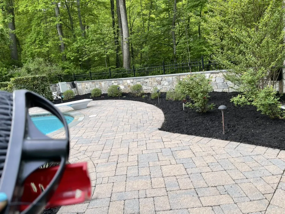 Reliable lawn care service in Dundalk, MD - Kasablanca Remodeling & Landscaping