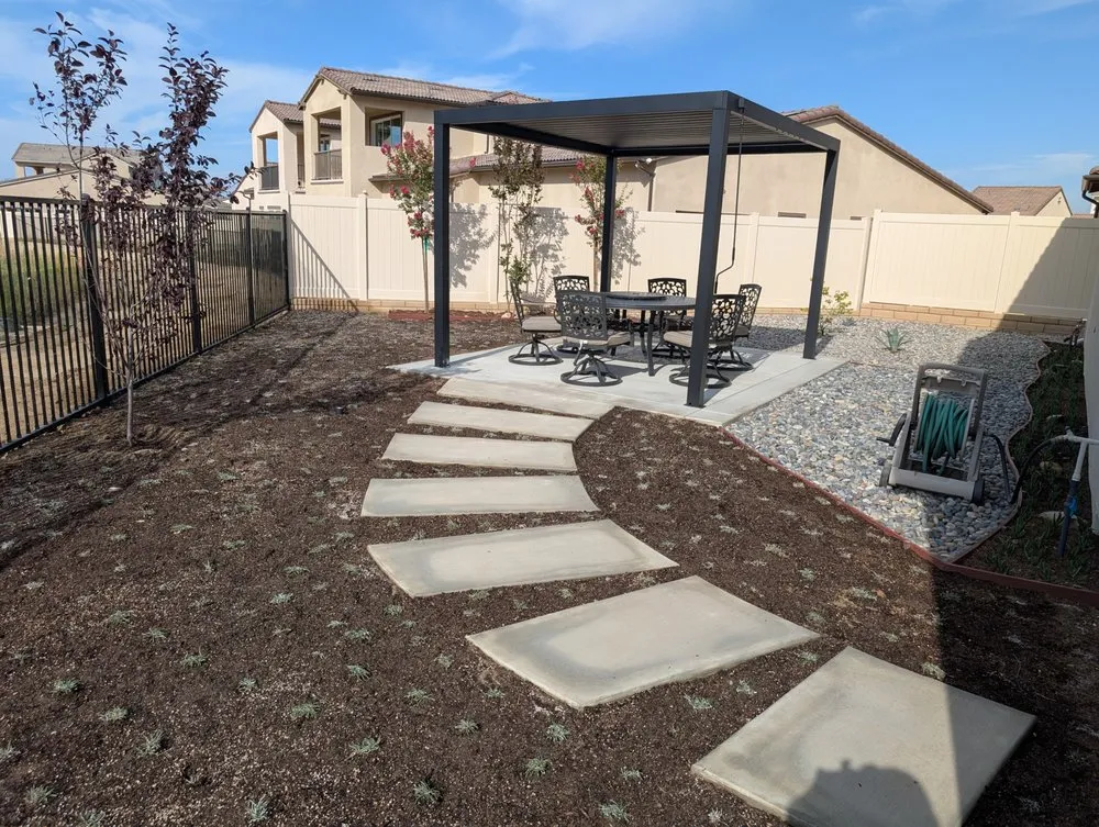 Reliable lawn mowing service in Newhall, CA - Kathy’s Landscaping