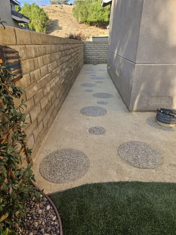 Affordable yard cleanup service in Newhall, CA by Kathy’s Landscaping