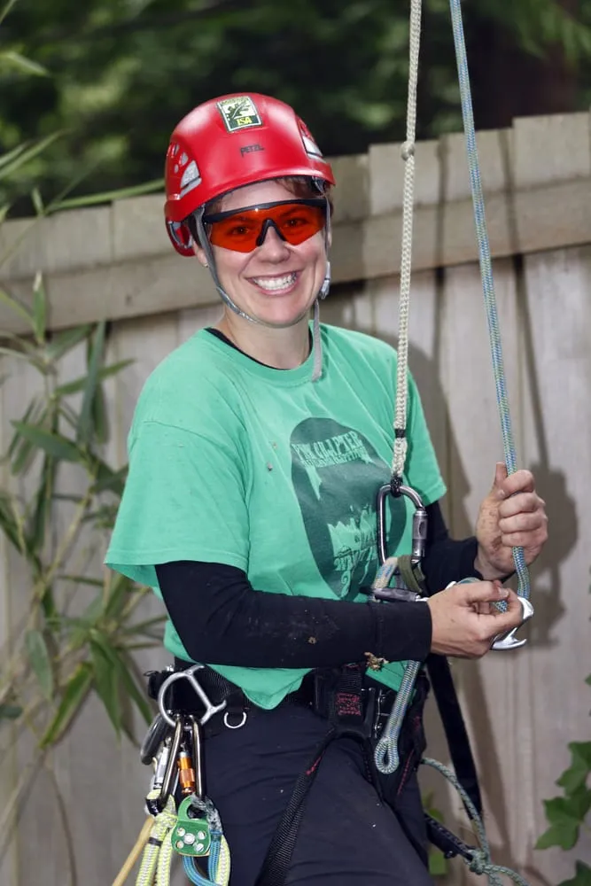 Top-rated yard cleanup service in Edmonds, WA - Katy Bigelow