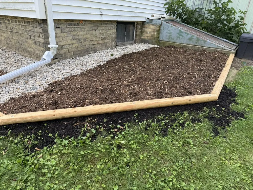 Professional yard cleanup service in Fond du lac, WI - Katz Property Management