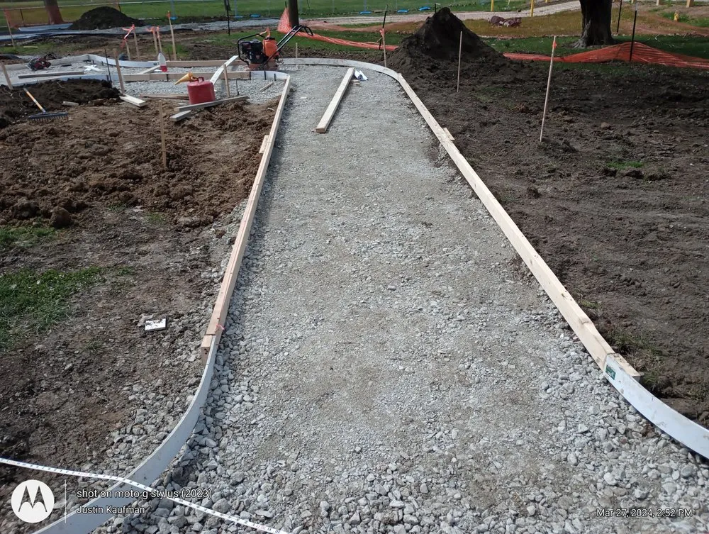 Expert outdoor landscaping in Mooresville, IN - Kaufman's Lawncare and Maintenance