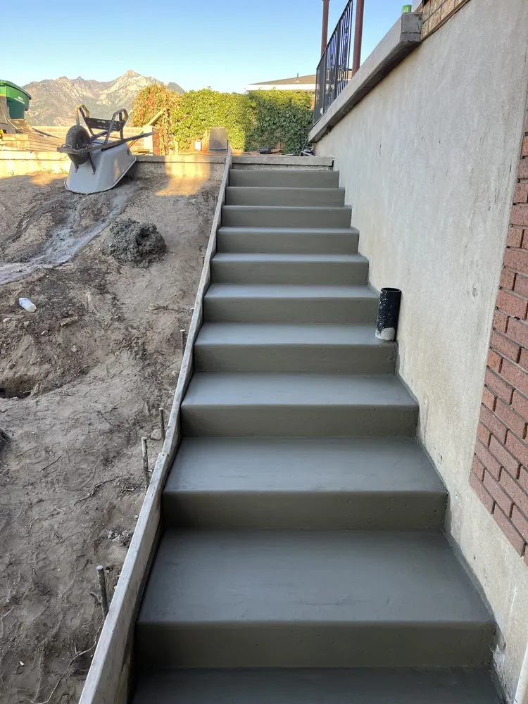 Custom residential landscaping in Sandy, UT - Kaumai Concrete