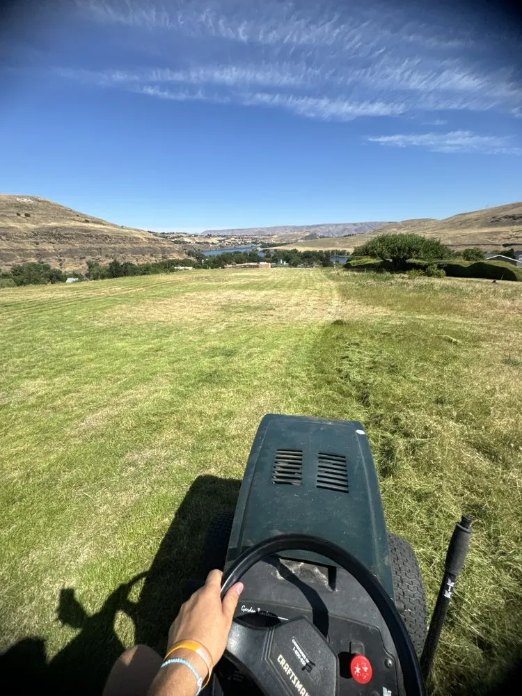 Affordable residential landscaping with custom design in Lewiston, ID by Kayden’s Mowing