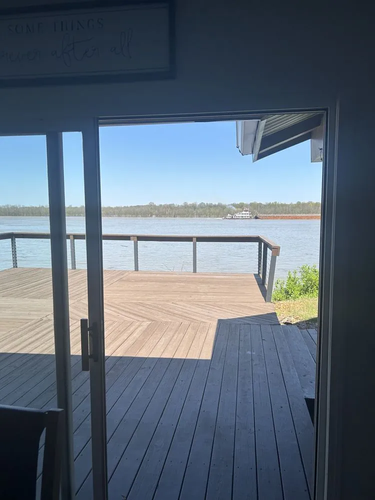 Affordable landscape design in Paducah, KY by Kayla's Home and Lawn Service