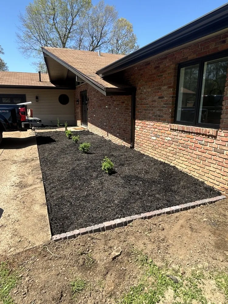 Reliable outdoor landscaping near you across Paducah, KY - Kayla's Home and Lawn Service