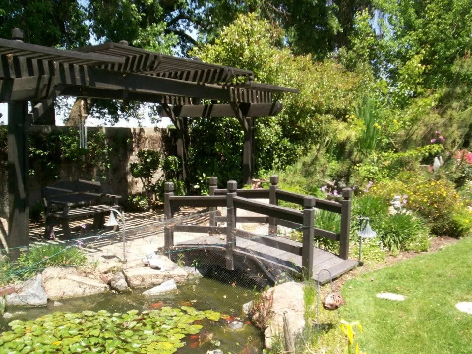 Custom yard cleanup service experts serving Porterville, CA - Kaylor Landscape