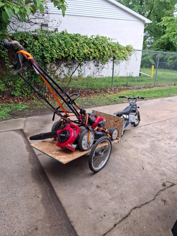 Local yard cleanup service for beautiful yards across Williamstown, NJ - Kay's Lawn Care