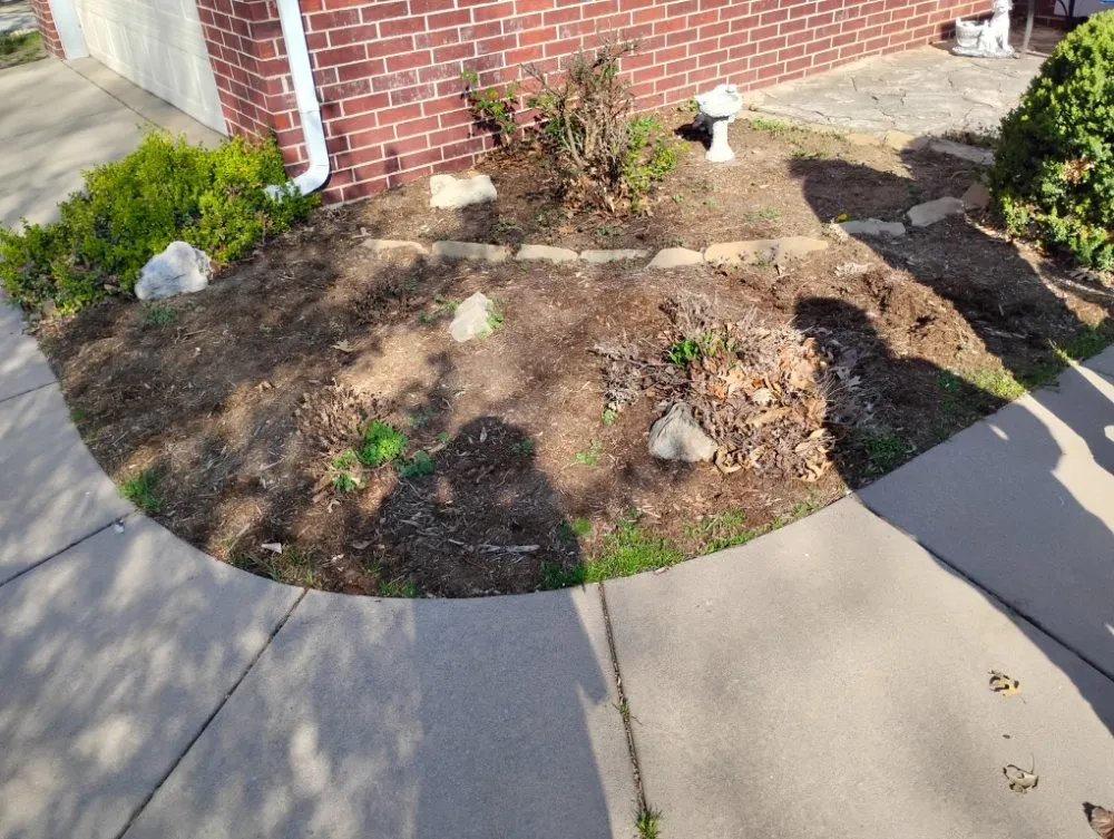 Professional garden landscaping for homes in Tulsa, OK by Kazper's Lawn and Tree Care