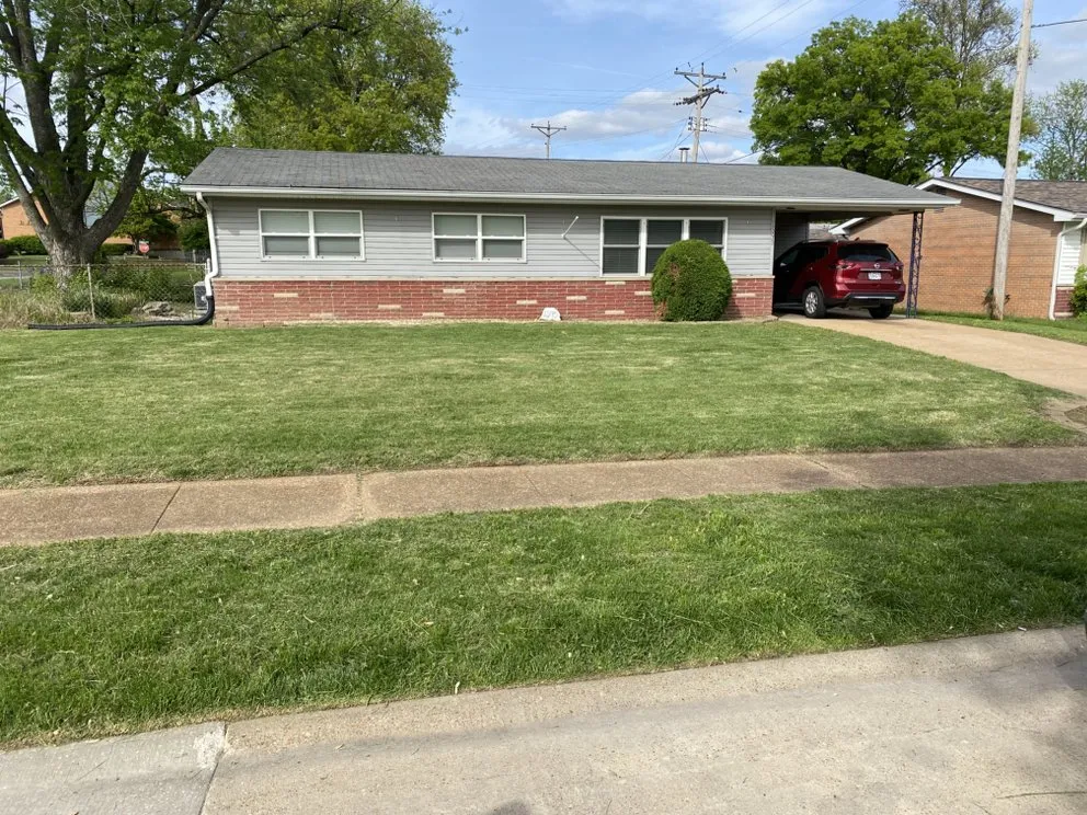 Custom outdoor landscaping for residential properties across St. Louis, MO - Kb Landscaping