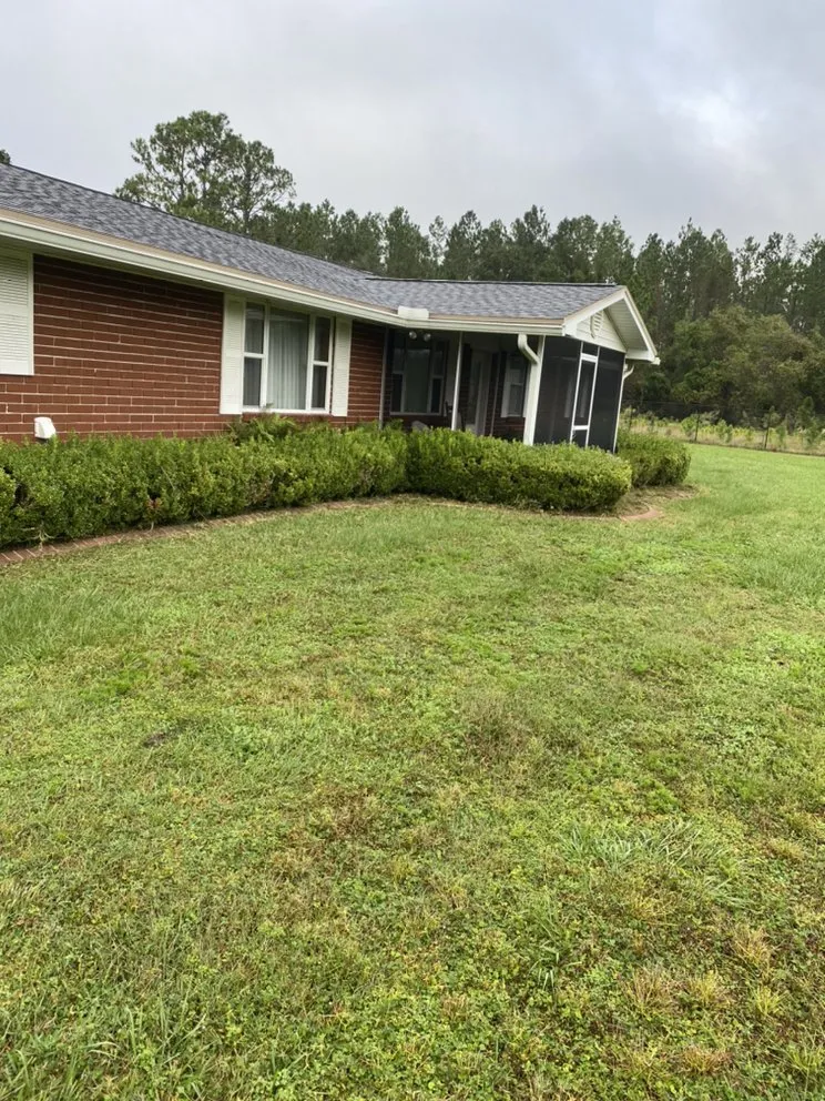 Professional residential landscaping experts serving Jacksonville, FL - K&B Lawn and Landscaping