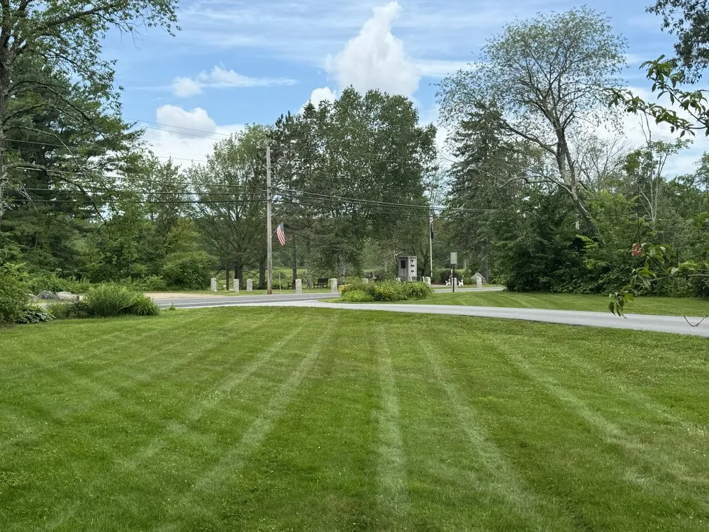 Custom lawn mowing service in Auburn, NH - KB Lawn Care and Home Improvement