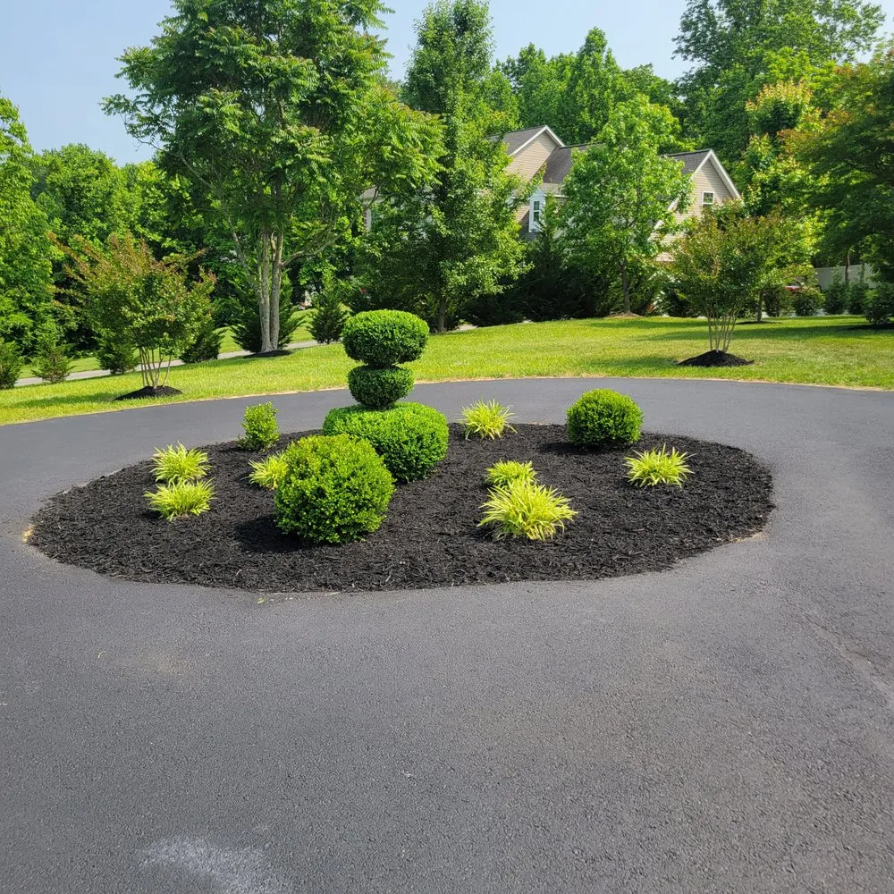 Reliable yard cleanup service for beautiful yards in Upper Marlboro, MD by Kb Lawn Care