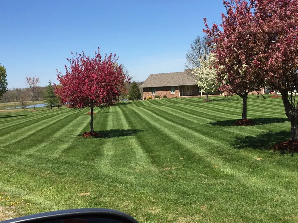 Expert residential landscaping experts serving Bridgeport, IL - K&B Lawncare