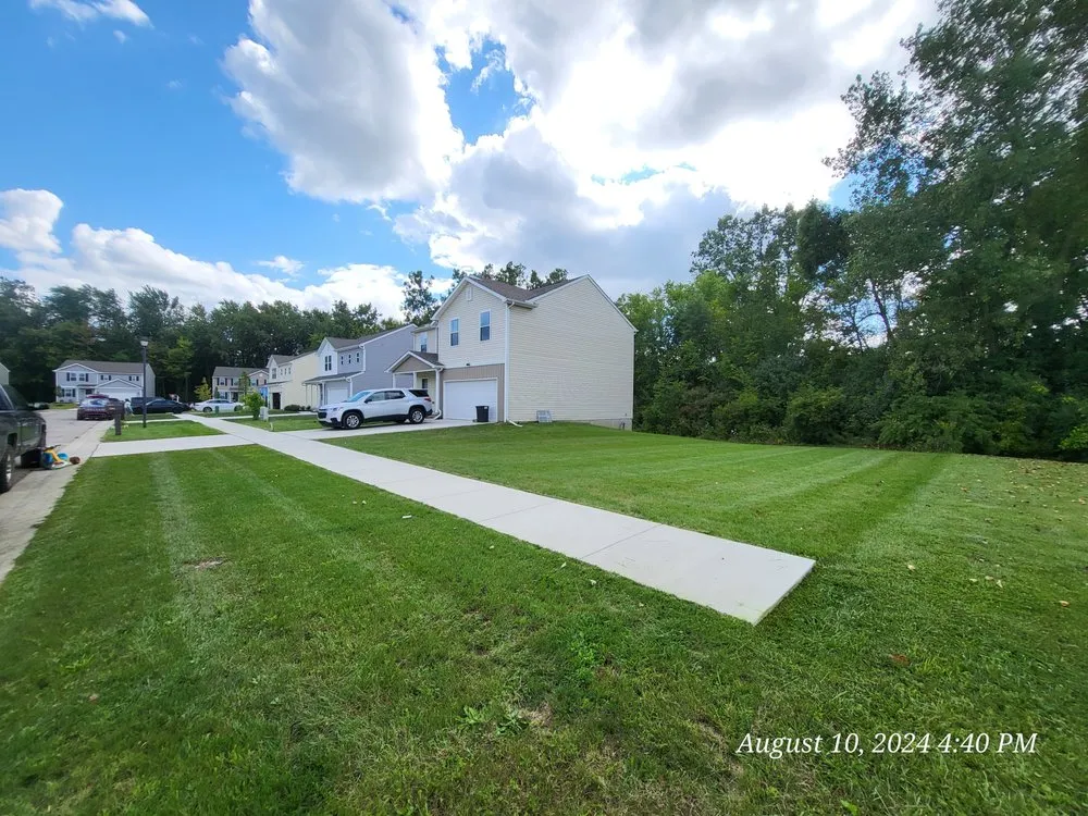 Top-rated landscape design in Mount Morris, MI - K&B Lawncare