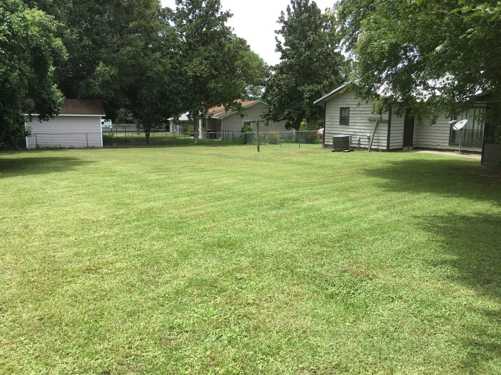 Expert lawn care service in Valdosta, GA - KB Mows Best Lawn Services