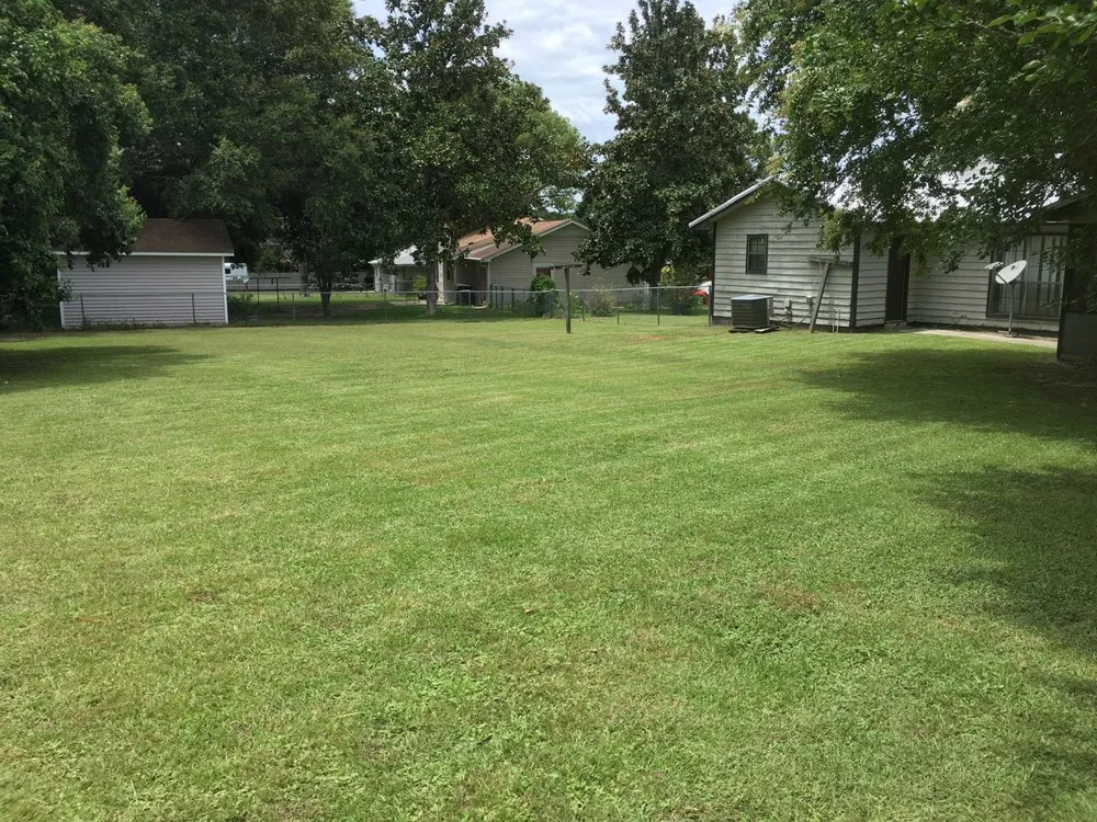Local landscaping services in Valdosta, GA - KB Mows Best Lawn Services