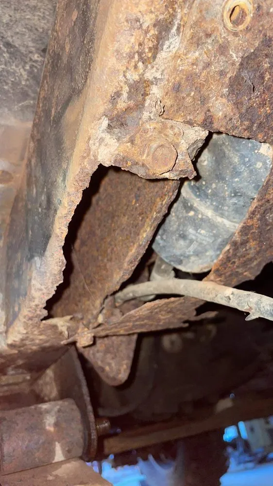 Trusted residential landscaping experts serving Caroline County, VA - KB Multiservices