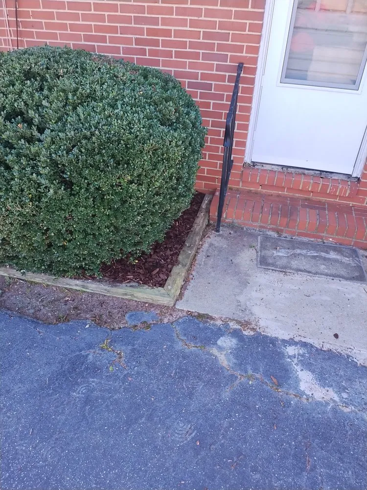 Local lawn mowing service in Roanoke Rapids, NC by KB Outdoor Yard Services