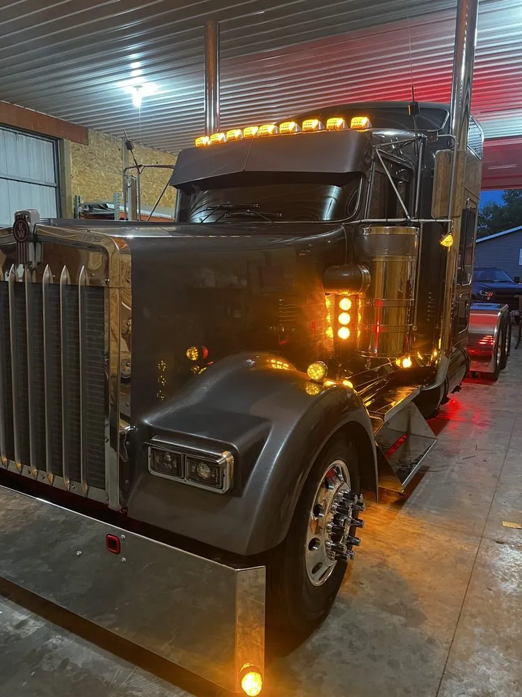 Top-rated residential landscaping experts serving Bellevue, IA - K&B Services