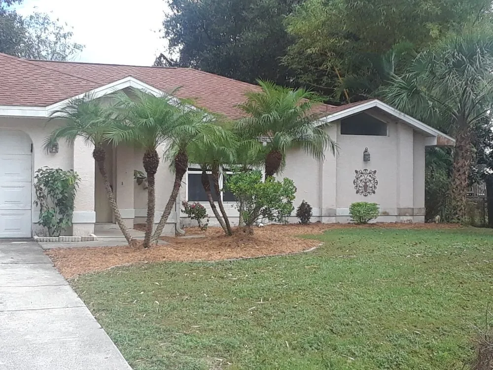 Affordable lawn mowing service in Venice, FL by KBB Landscapes