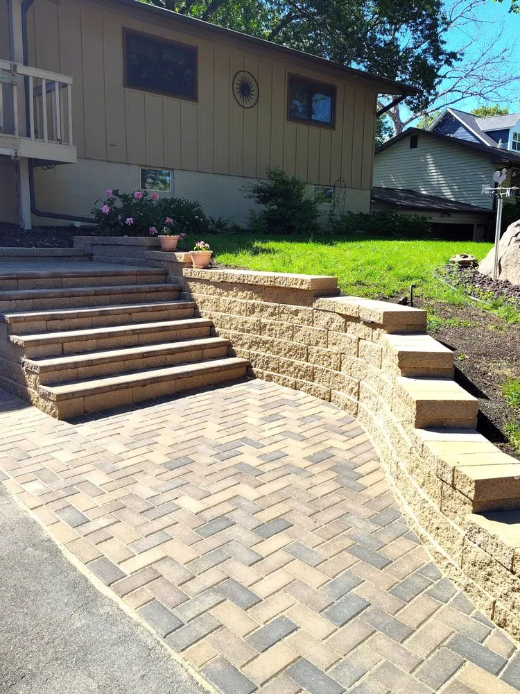 Custom yard maintenance in Burnsville, MN - KBL Landscaping