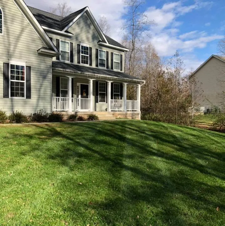Affordable lawn care service experts serving Catlett, VA - KBLP Lawn and Landscape