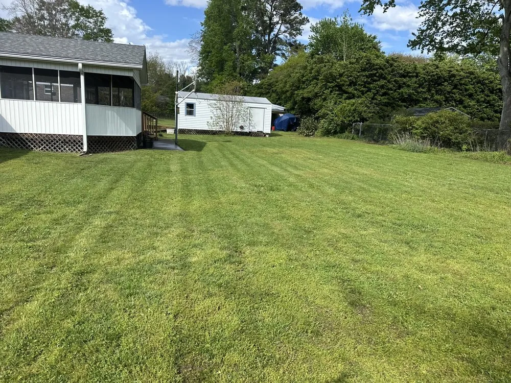 Top-rated garden landscaping in Simpsonville, SC by KB’s Lawn Care