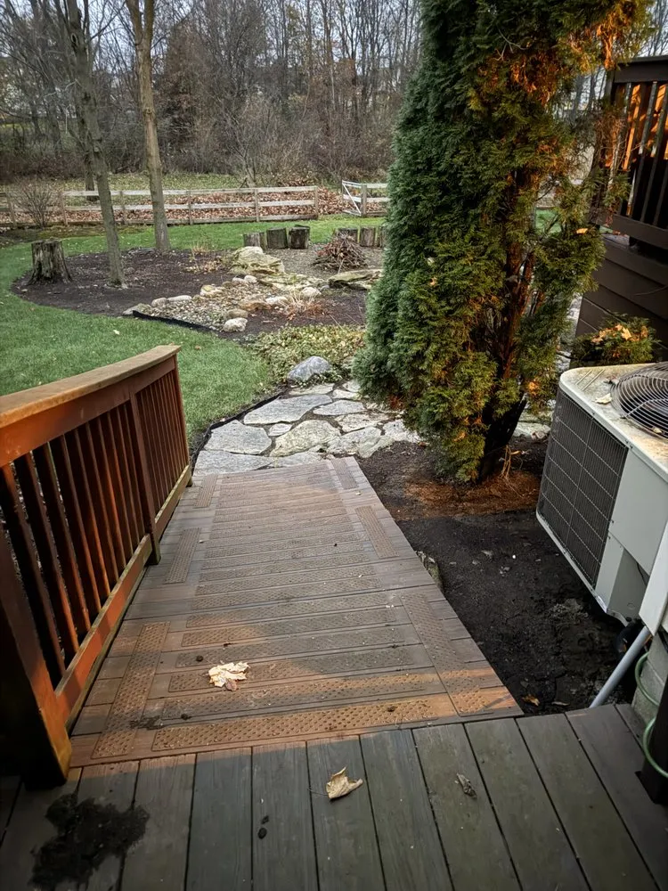 Local lawn care service in Medina, OH - KC Cleanup Landscaping