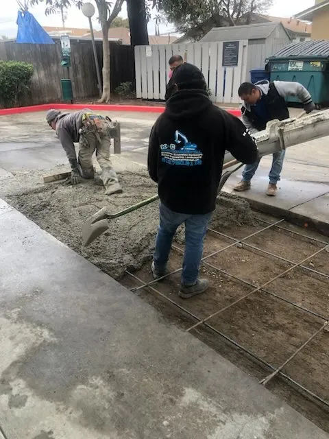 Custom yard cleanup service in Castro Valley, CA by K&C Environmental