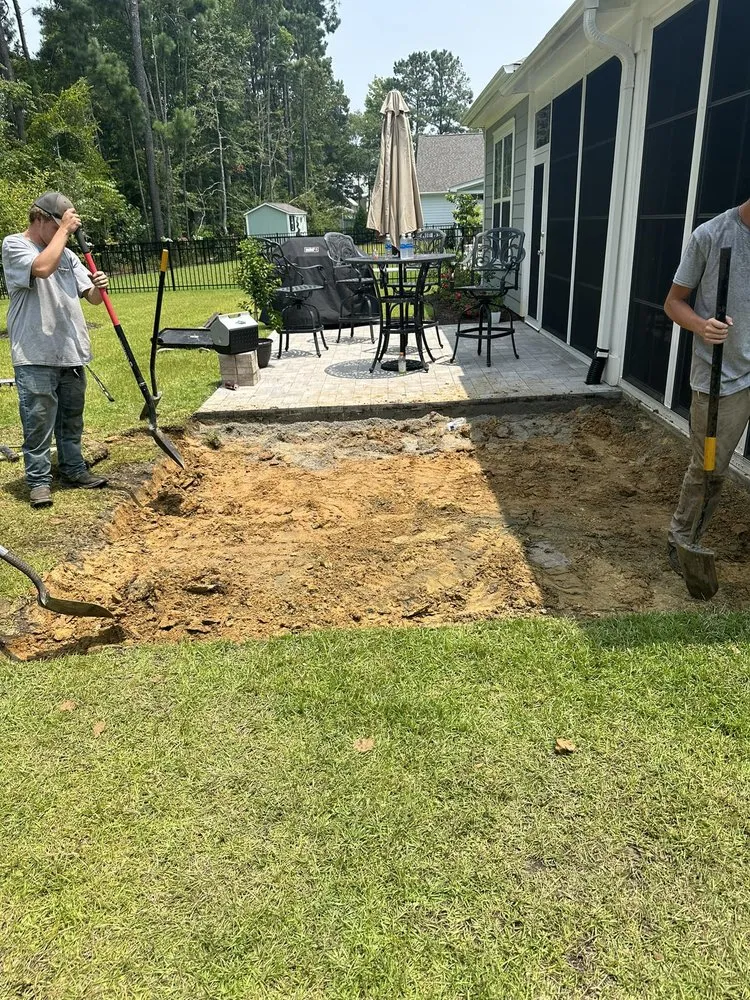 Top-rated landscape installation in Loris, SC by KC Flowers