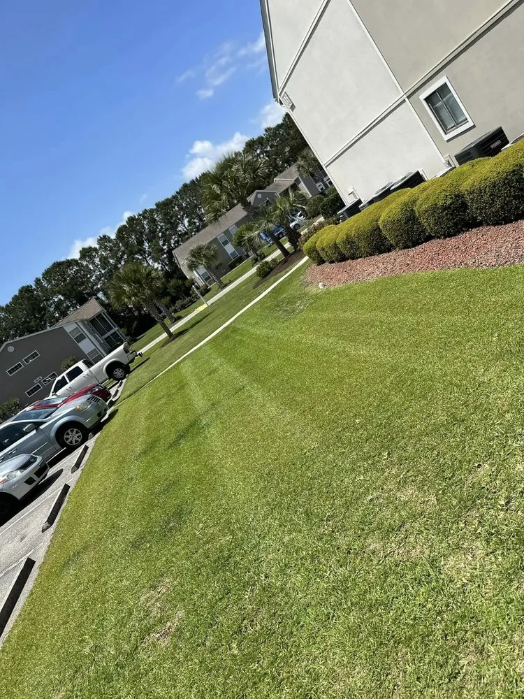 Professional residential landscaping in Loris, SC - KC Flowers