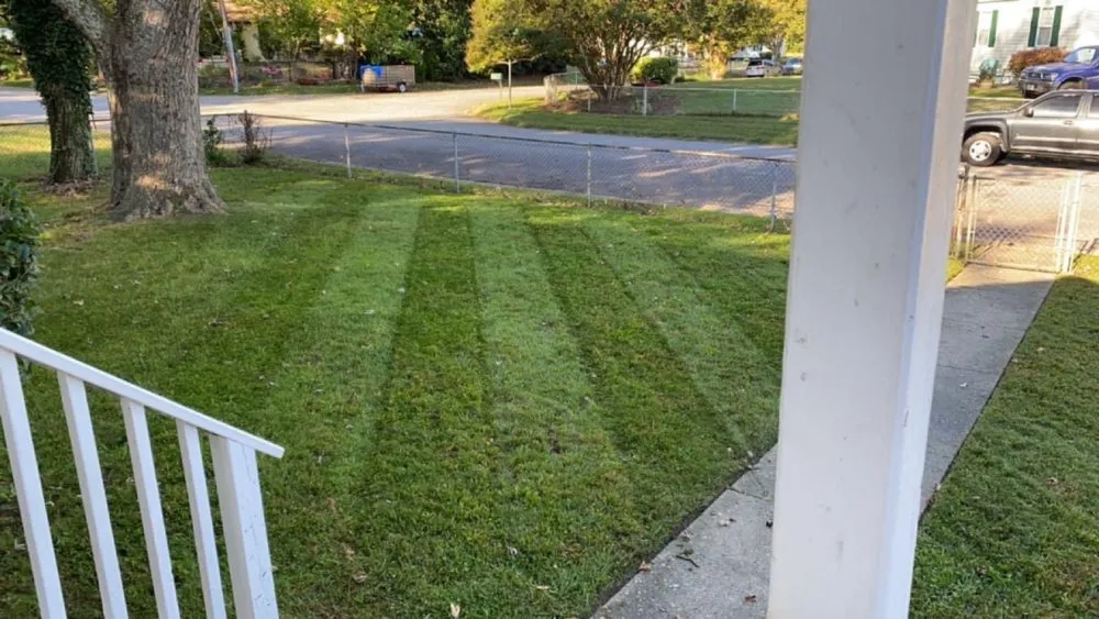 Custom lawn mowing service near you in Owensville, IN by K&C House Services