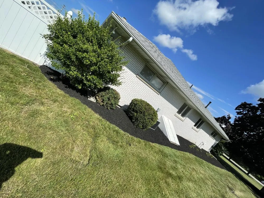 Reliable residential landscaping in Lorain, OH - K&C Landscaping