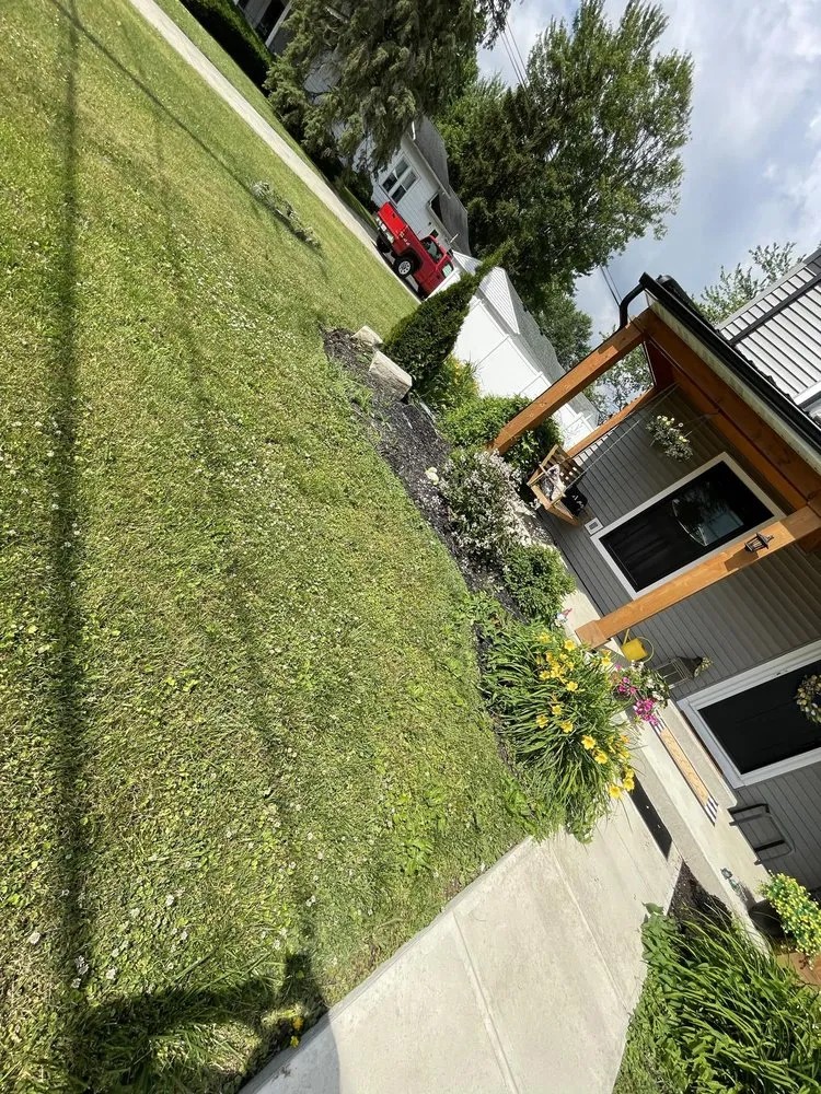 Reliable outdoor landscaping in Lorain, OH - K&C Landscaping