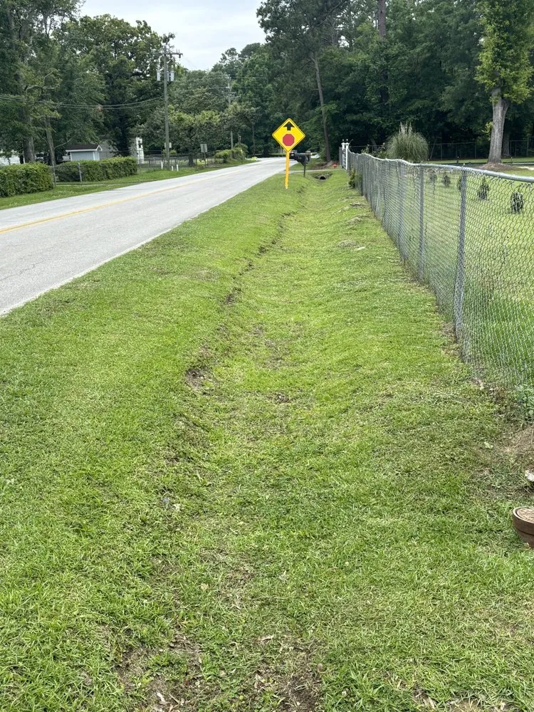 Custom yard cleanup service experts serving Summerville, SC - K&C Landscaping