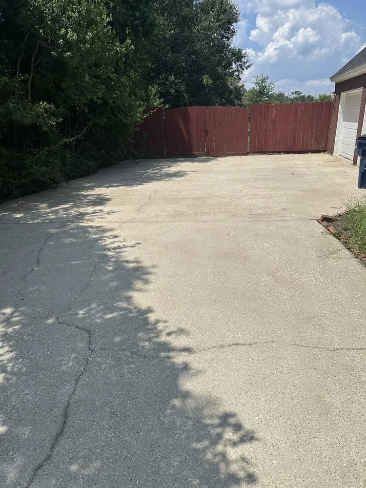 Trusted yard maintenance for outdoor upgrades across Port Neches, TX - K&C Pressure Washing and Lawn Services