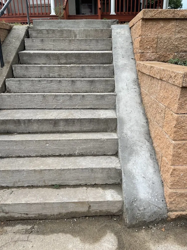 Custom yard maintenance in Kansas City, KS by KC Prime Landscaping