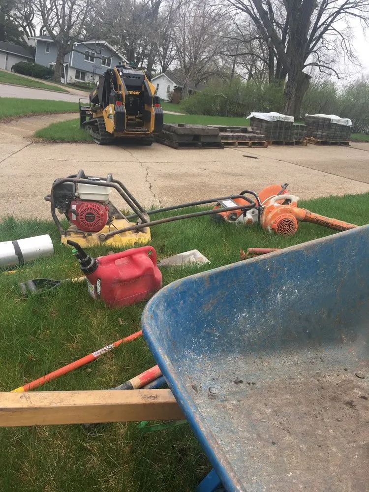 Custom landscape installation experts serving Des Moines, IA - Kc property care and services