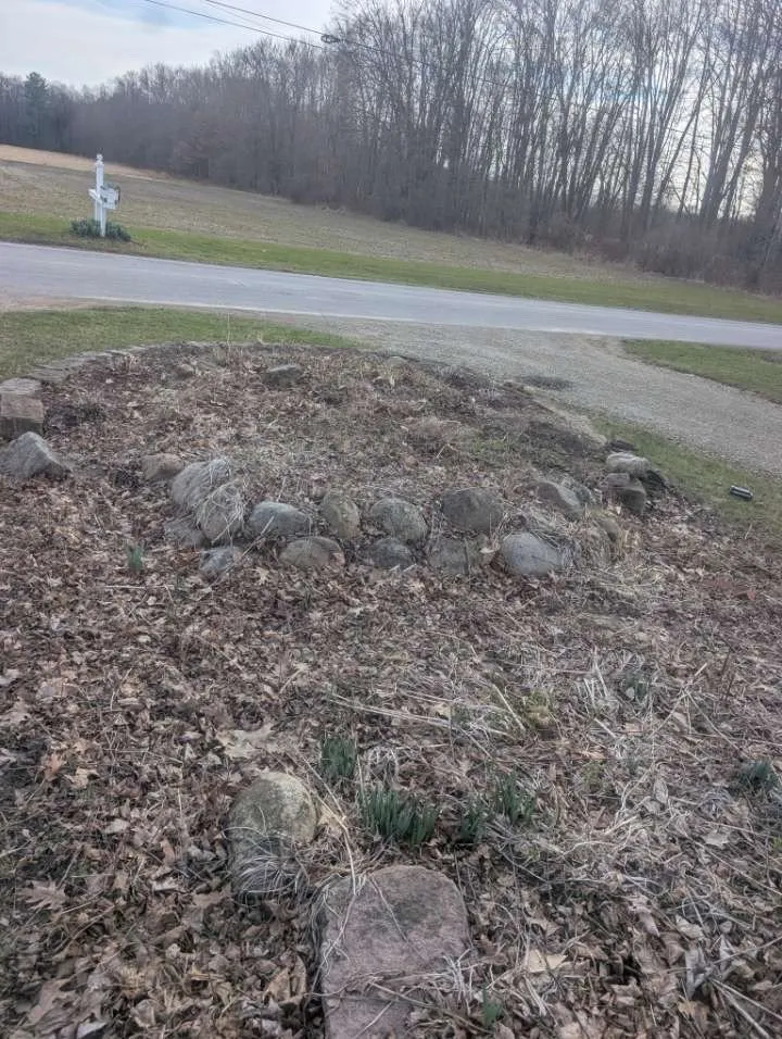 Local outdoor landscaping experts serving Linesville, PA - K&C Services